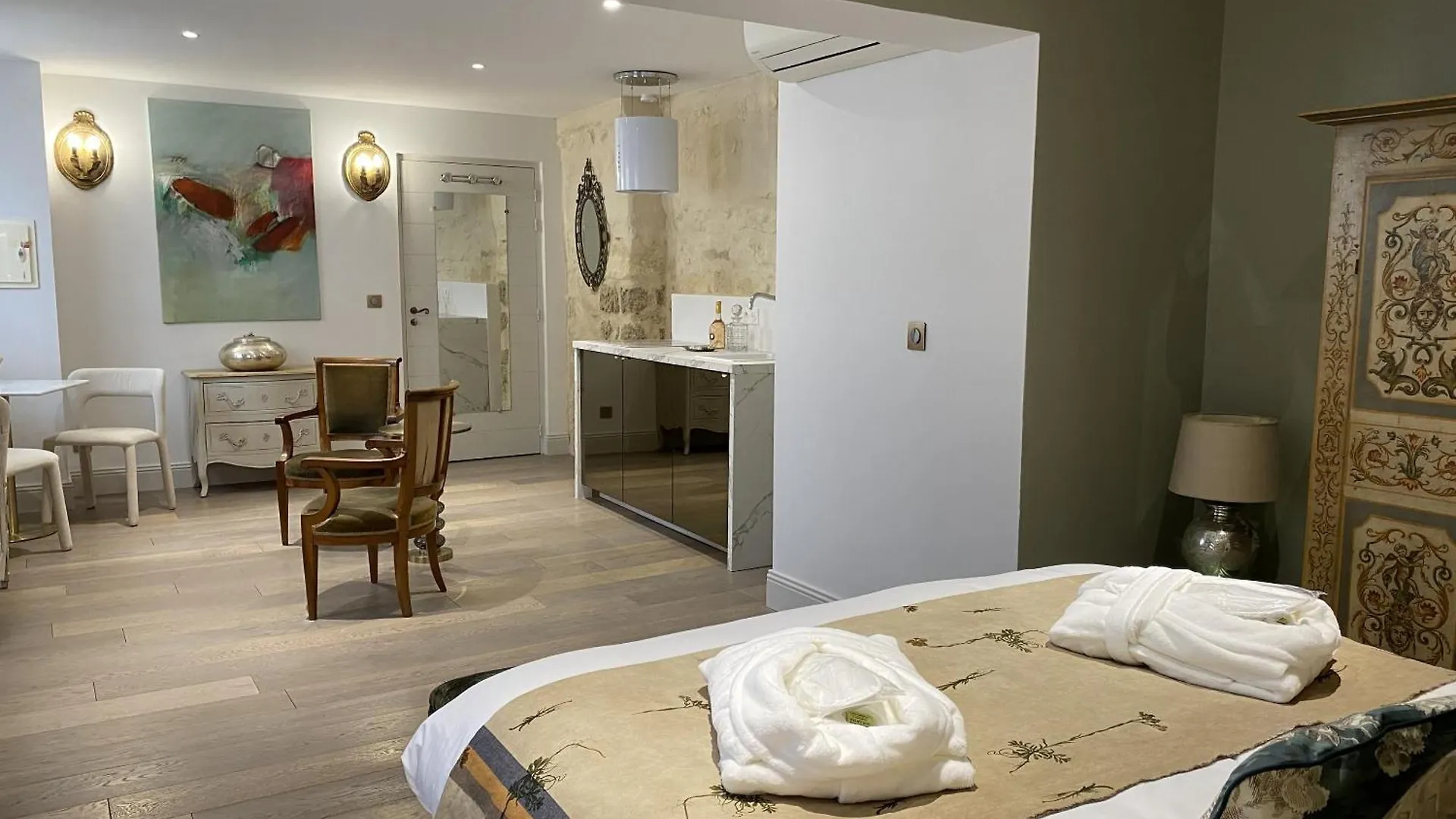 Jean Xxii Elegant Apartment Suite Spa Et Fitness With Balcony Avignon