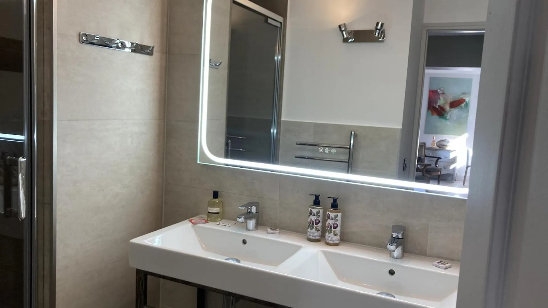 Jean Xxii Elegant Apartment Suite Spa Et Fitness With Balcony Avignon France