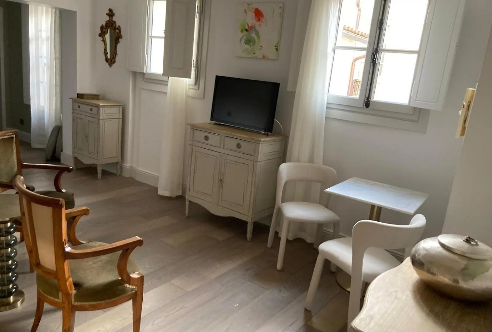 Jean Xxii Elegant Apartment Suite Spa Et Fitness With Balcony Avignon 0*,  France
