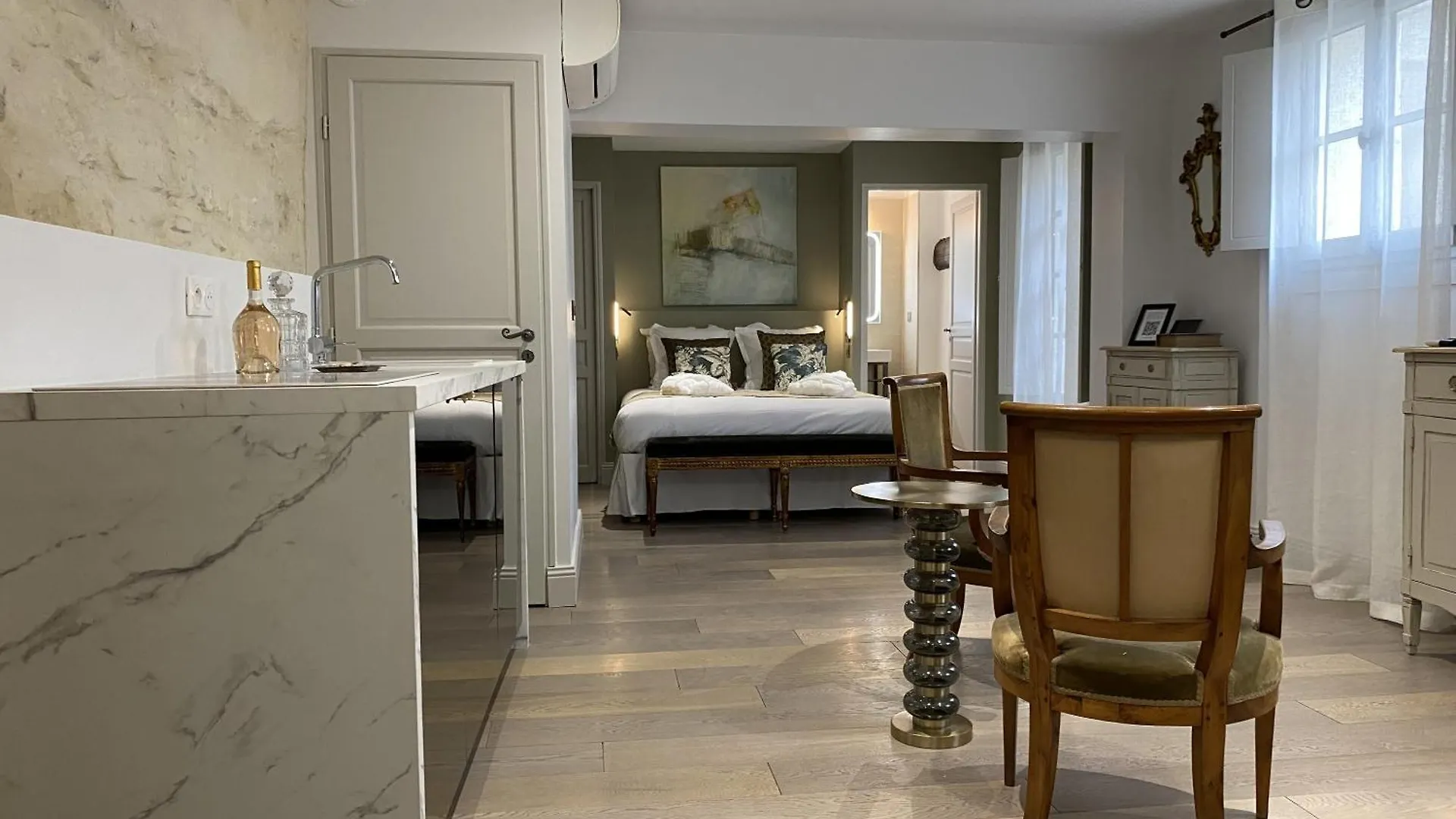 Jean Xxii Elegant Apartment Suite Spa Et Fitness With Balcony Avignon