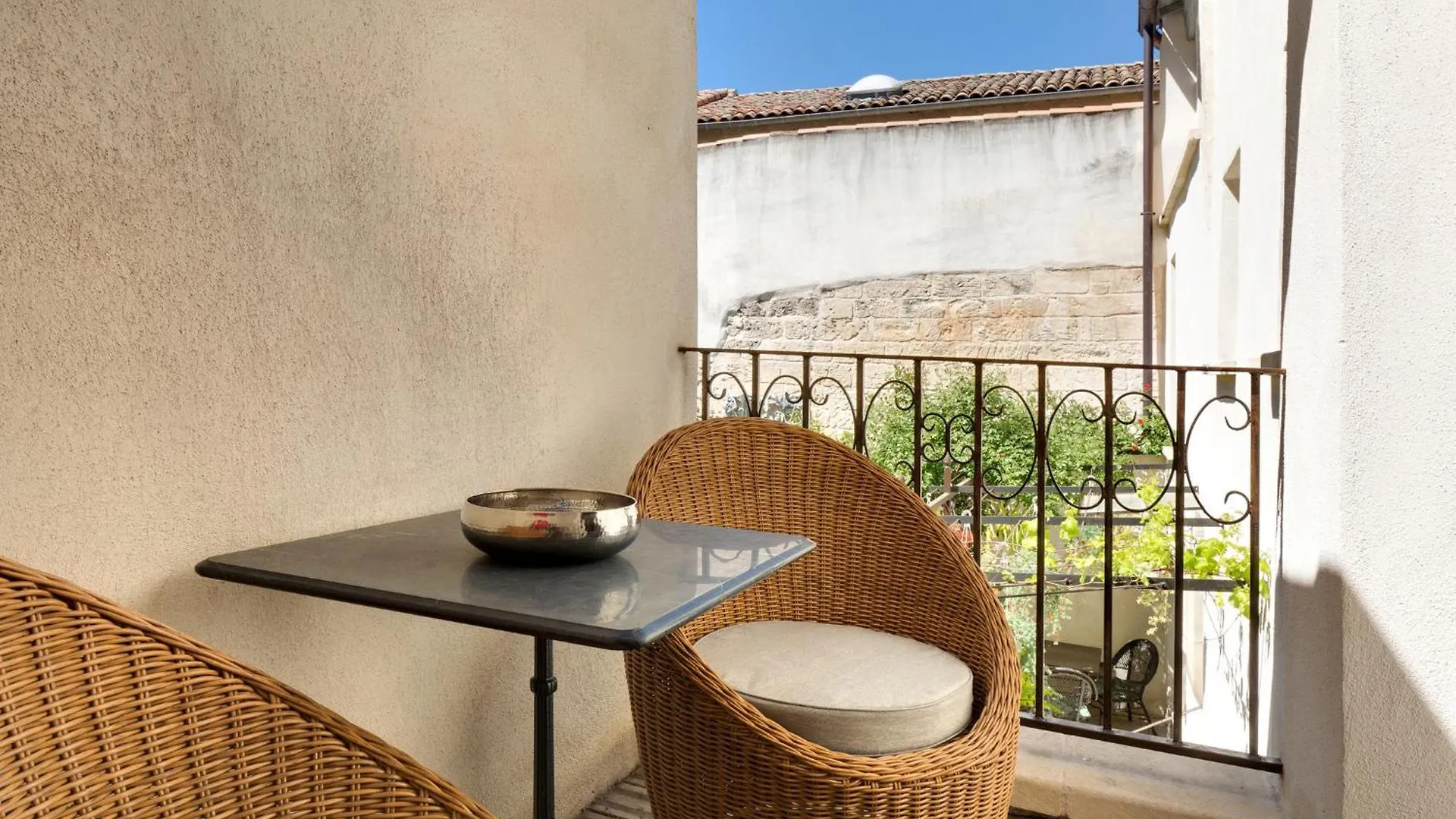 Jean Xxii Elegant Apartment Suite Spa Et Fitness With Balcony Avignon France