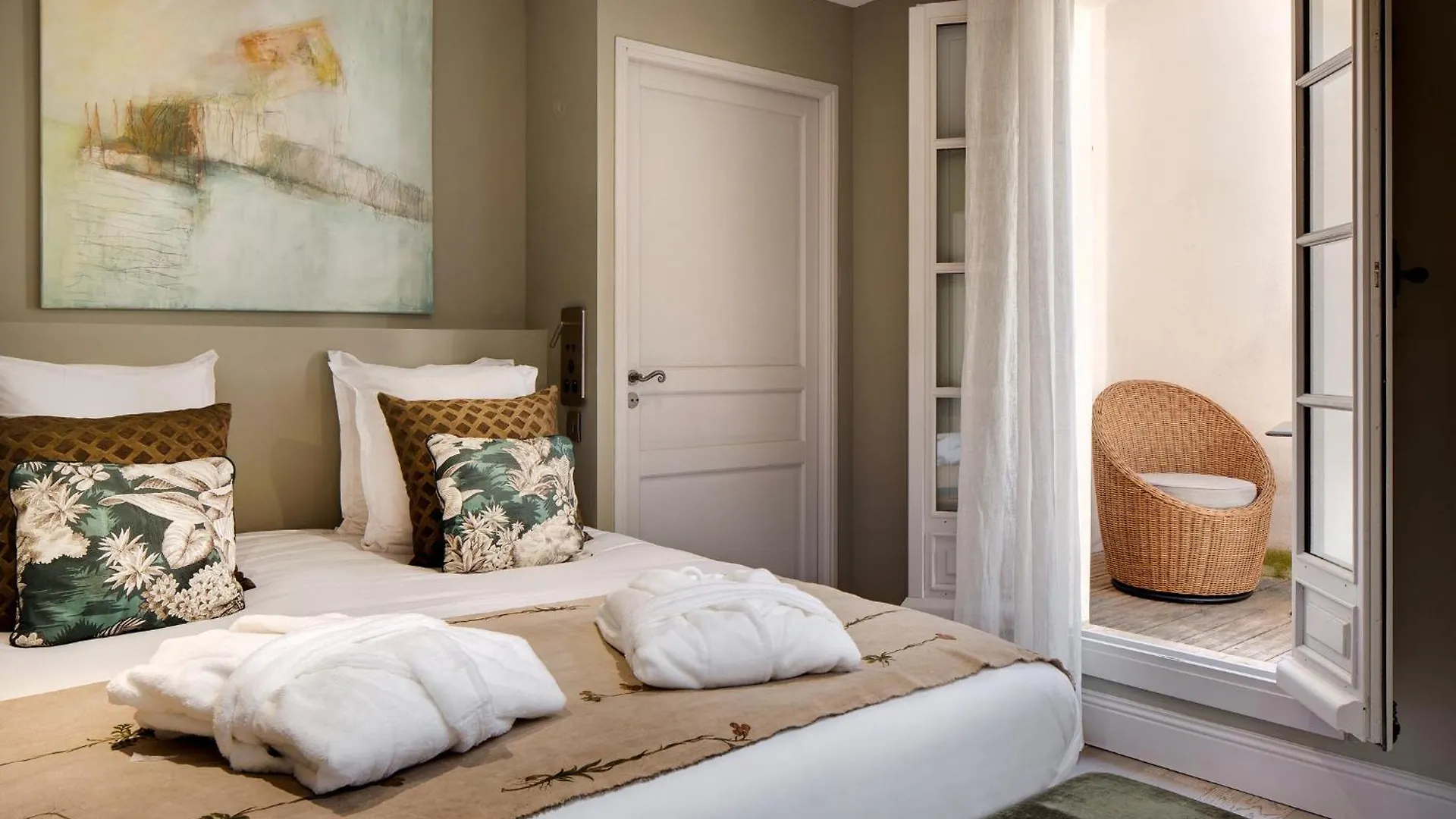Jean Xxii Elegant Apartment Suite Spa Et Fitness With Balcony Avignon