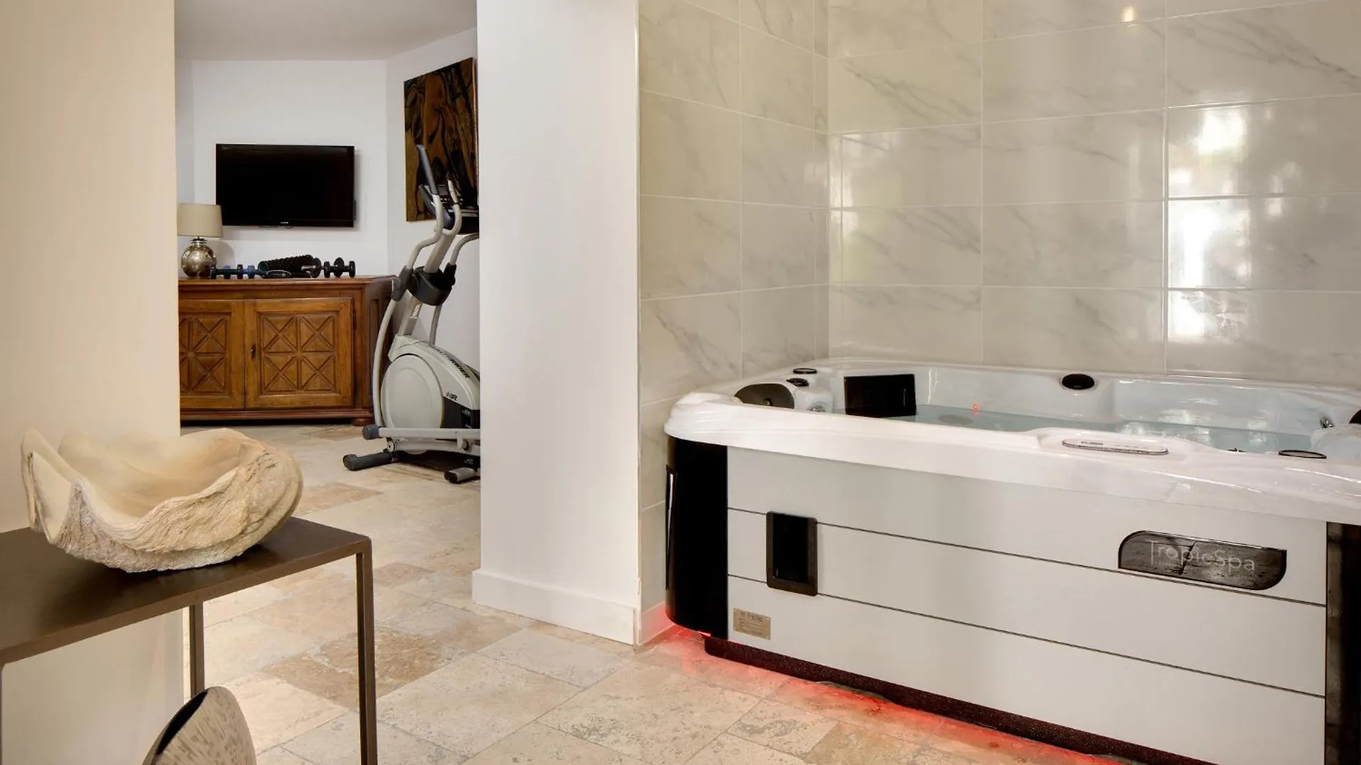 Jean Xxii Elegant Apartment Suite Spa Et Fitness With Balcony Avignon