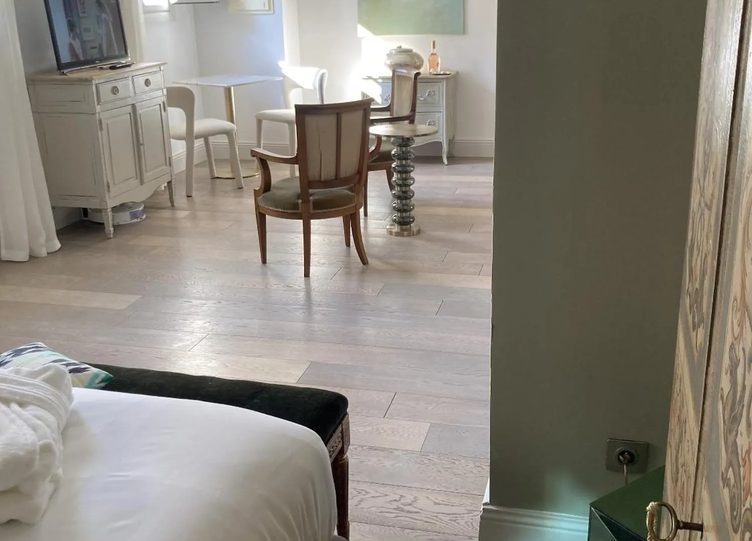Jean Xxii Elegant Apartment Suite Spa Et Fitness With Balcony Avignon